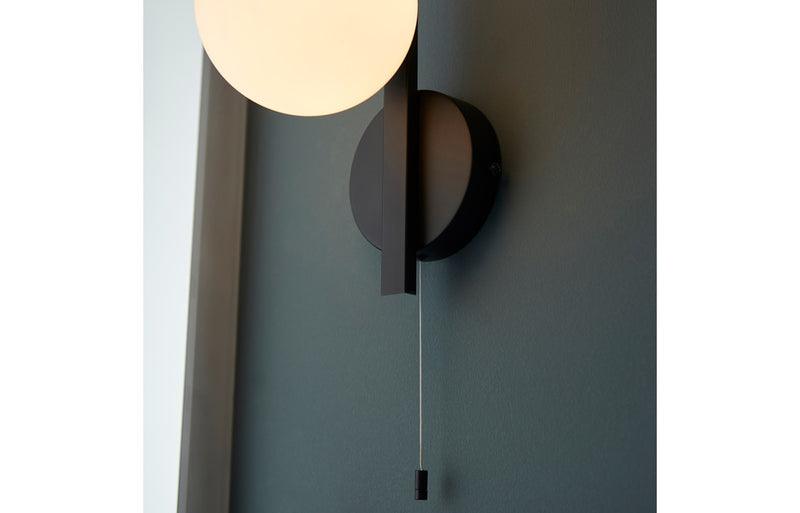 Titus Wall Light - Matt Black